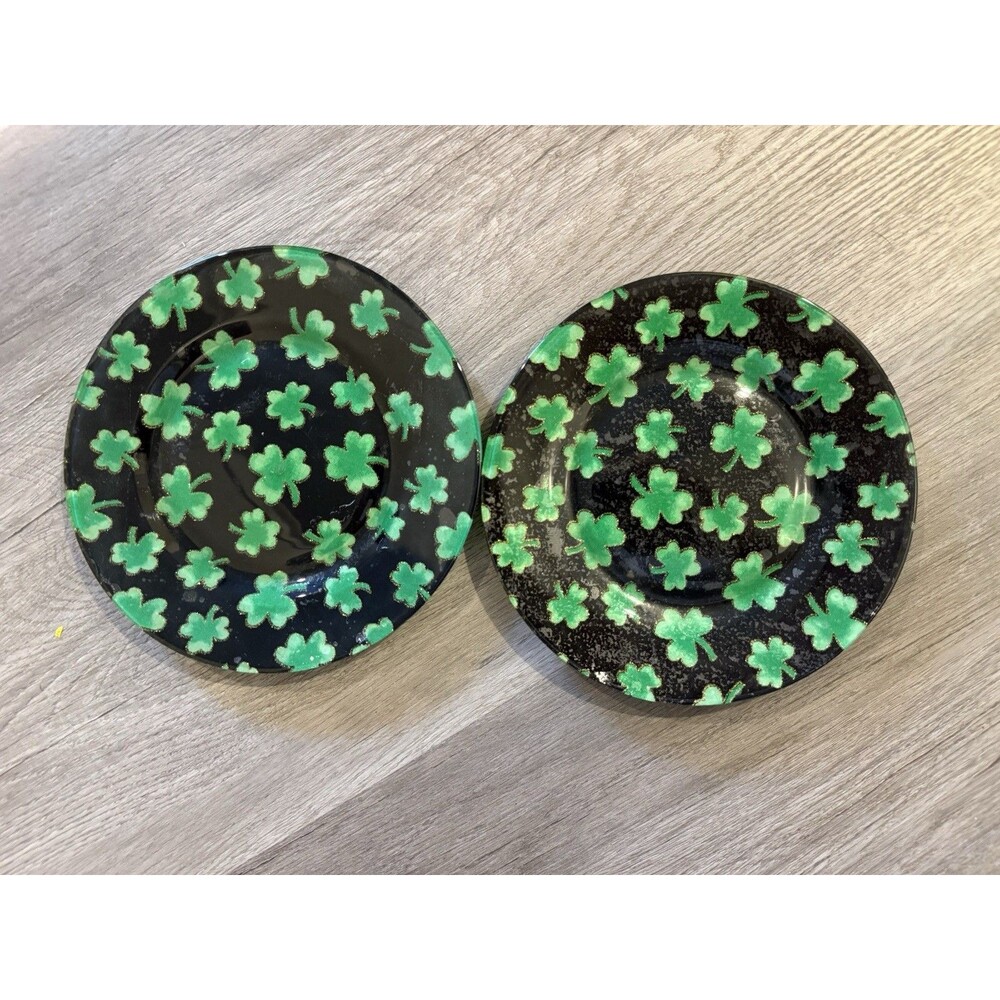 2 St Patrick Day Decorative Plates Green Shamrocks On Bey Dark Green Background